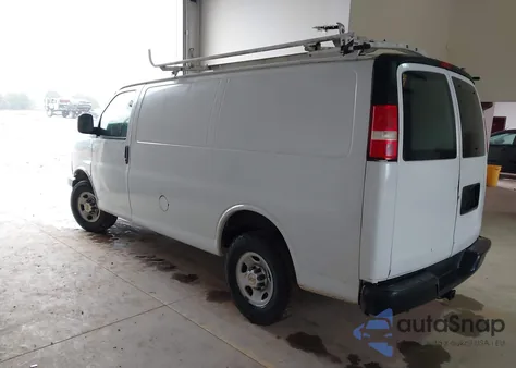 2015 Chevrolet Express 2500 Work Van from USA, damaged, VIN 1GCWGFCF3F1254152